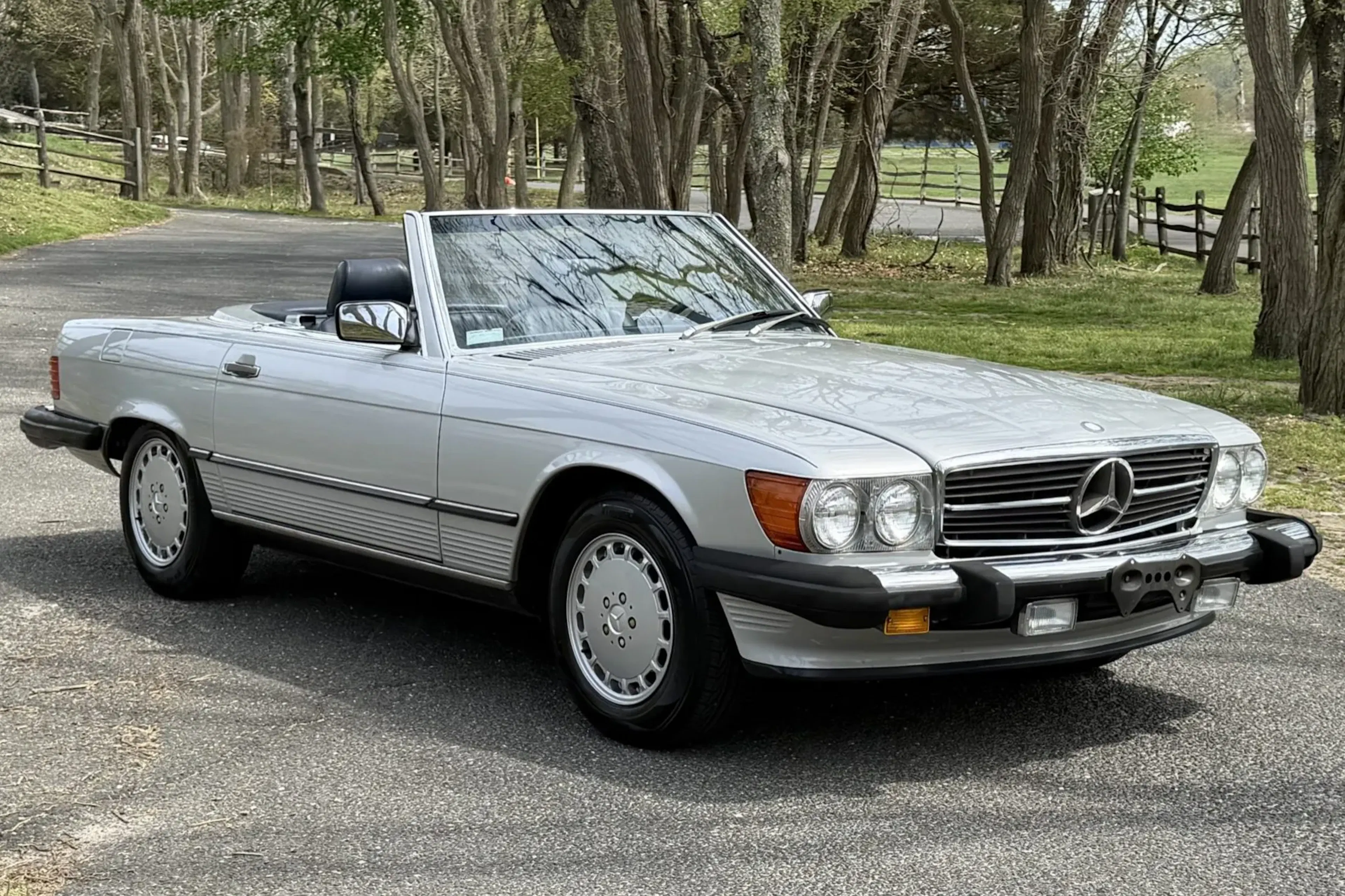 1988 Mercedes-Benz 560SL VIN WDBBA48D9JA086441 | Hagerty Valuation